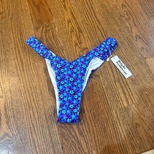 NWT Bright Swimwear Floral Bikini Bottom | Ruched Strap Detail Sz M
